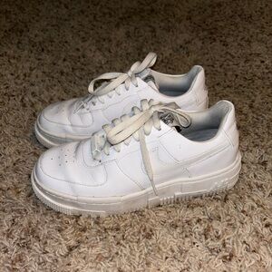Women’s Nike AF1’s